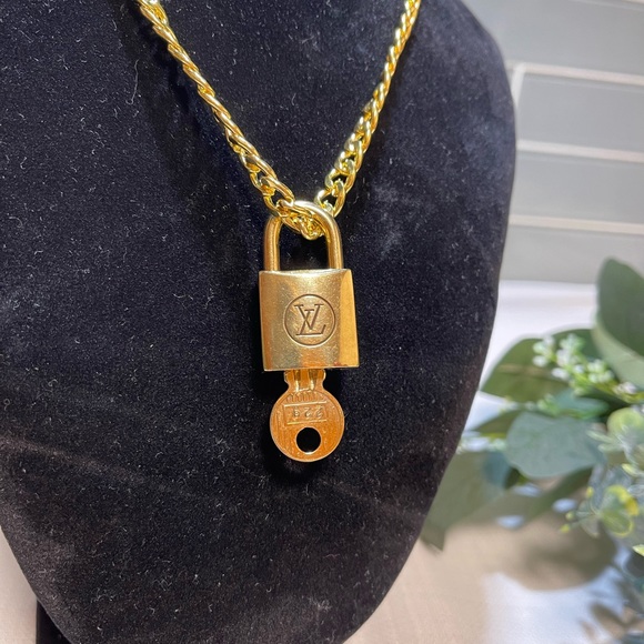 🔥Vintage, Series 200 LV Locks & One Key🔥See Description for Available Numbers - Picture 2 of 5